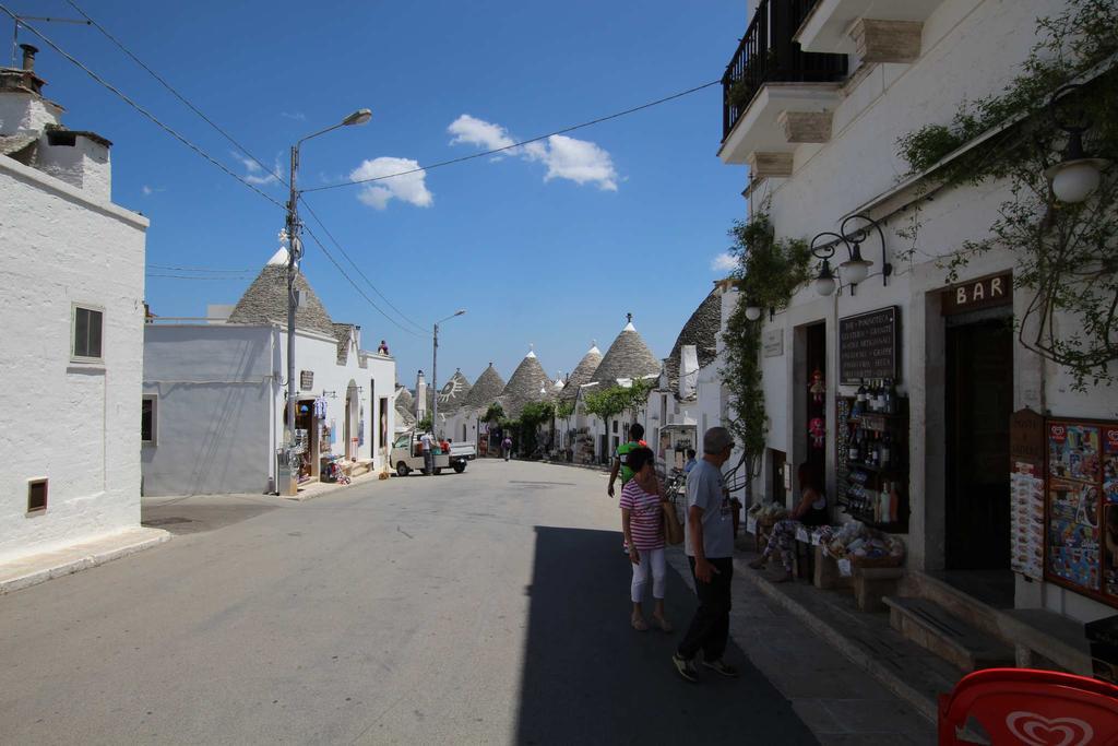 Suite Del Vico Alberobello Exterior photo